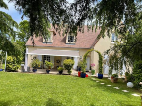 Demeure familiale avec jardin, quartier calme